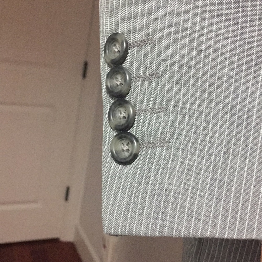 Grey blazer - Picture 2 of 3